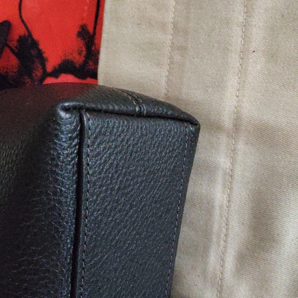 Coach black leather nwt crossbody - Picture 6 of 14